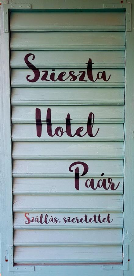Hotel Paar Szieszta Győr Buitenkant foto